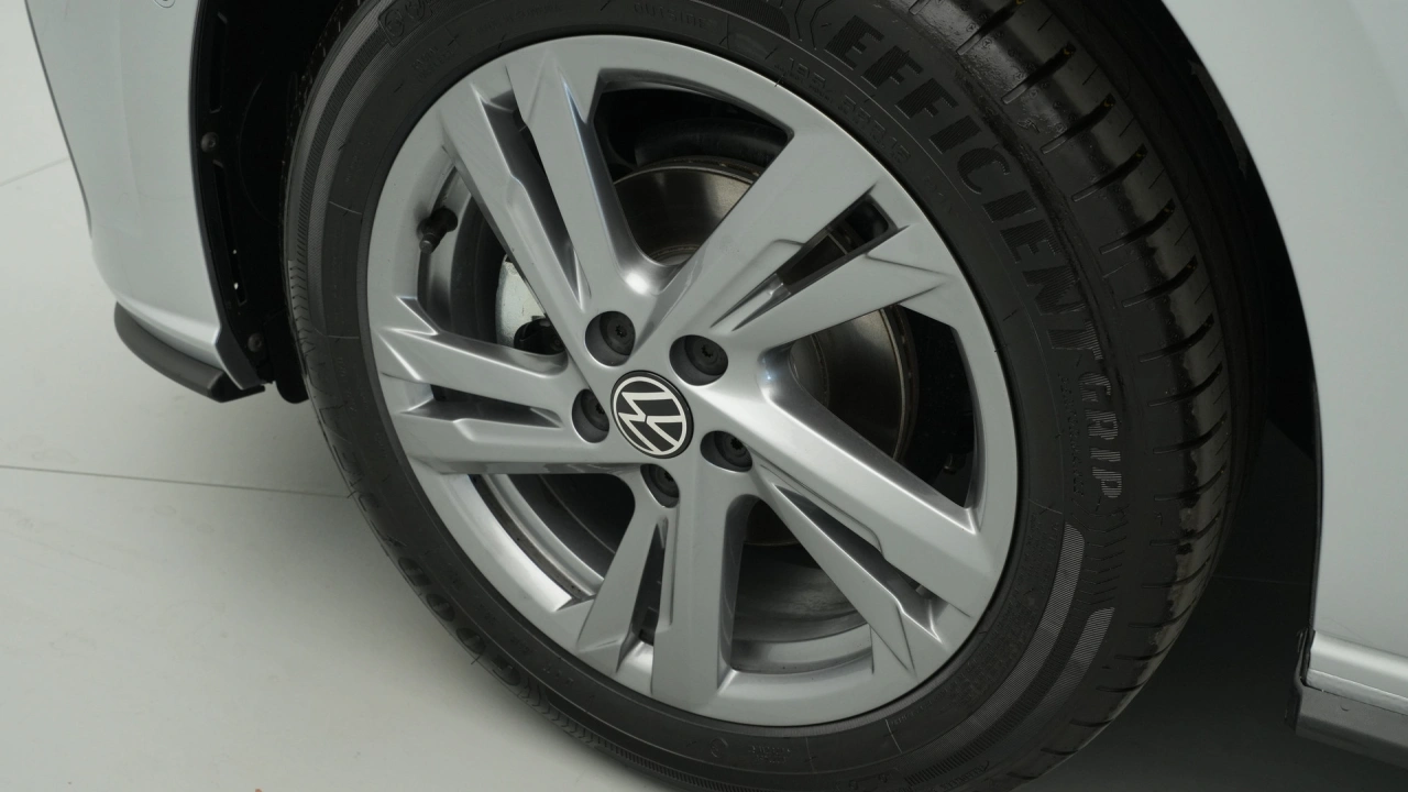 Volkswagen Polo 1.0 TSI 95 5MT R-Line Edition
