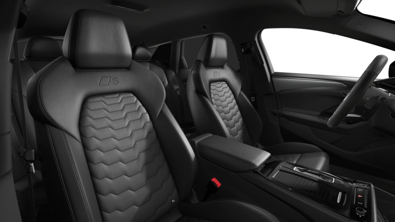 Audi A6 Avant e-tron 367 1AT S edition