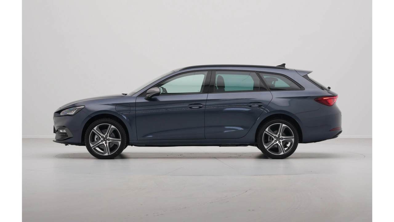 SEAT Leon Sportstourer 1.5 TSI eHybrid 204 6DSG FR Business