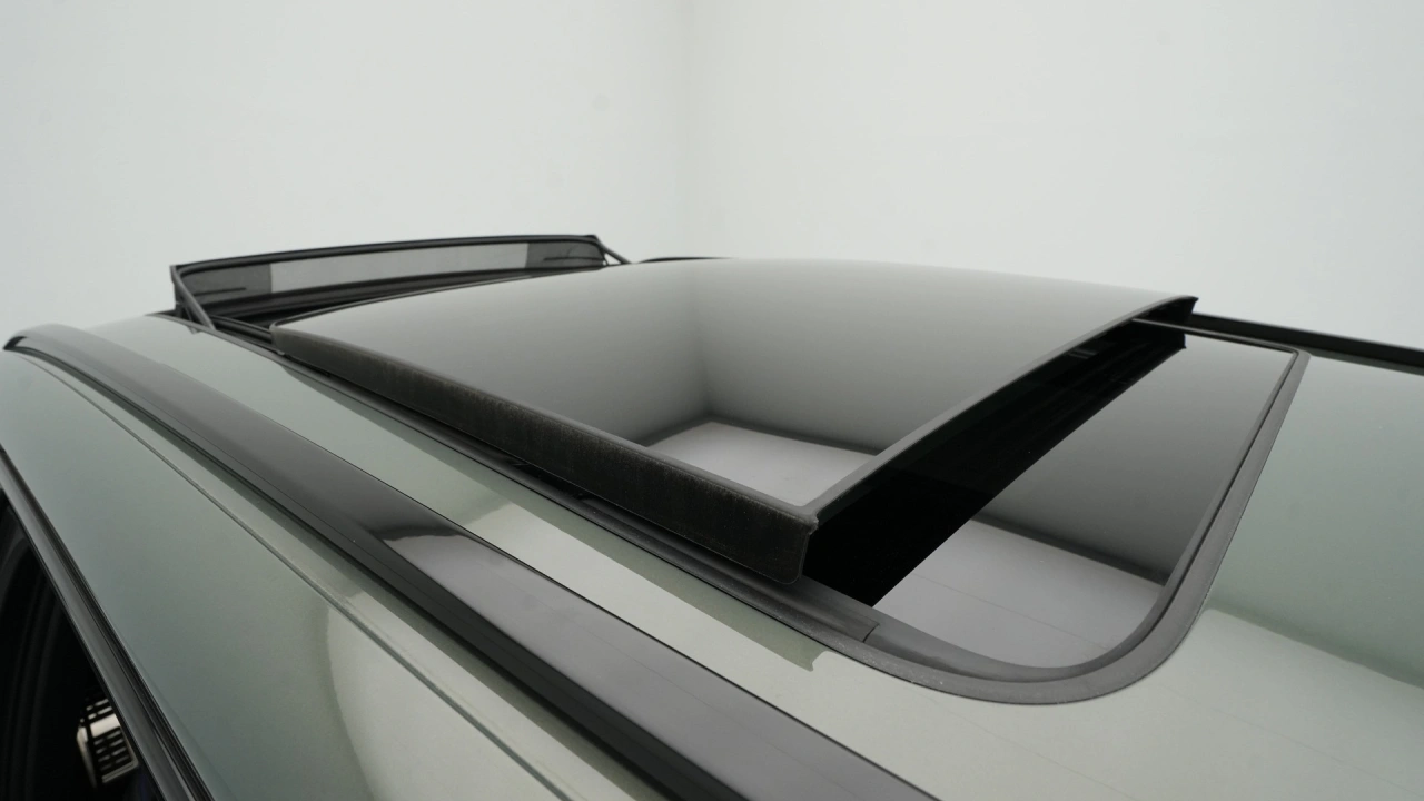 Volkswagen Tayron 1.5 eHybrid 272 6DSG R-Line Edition
