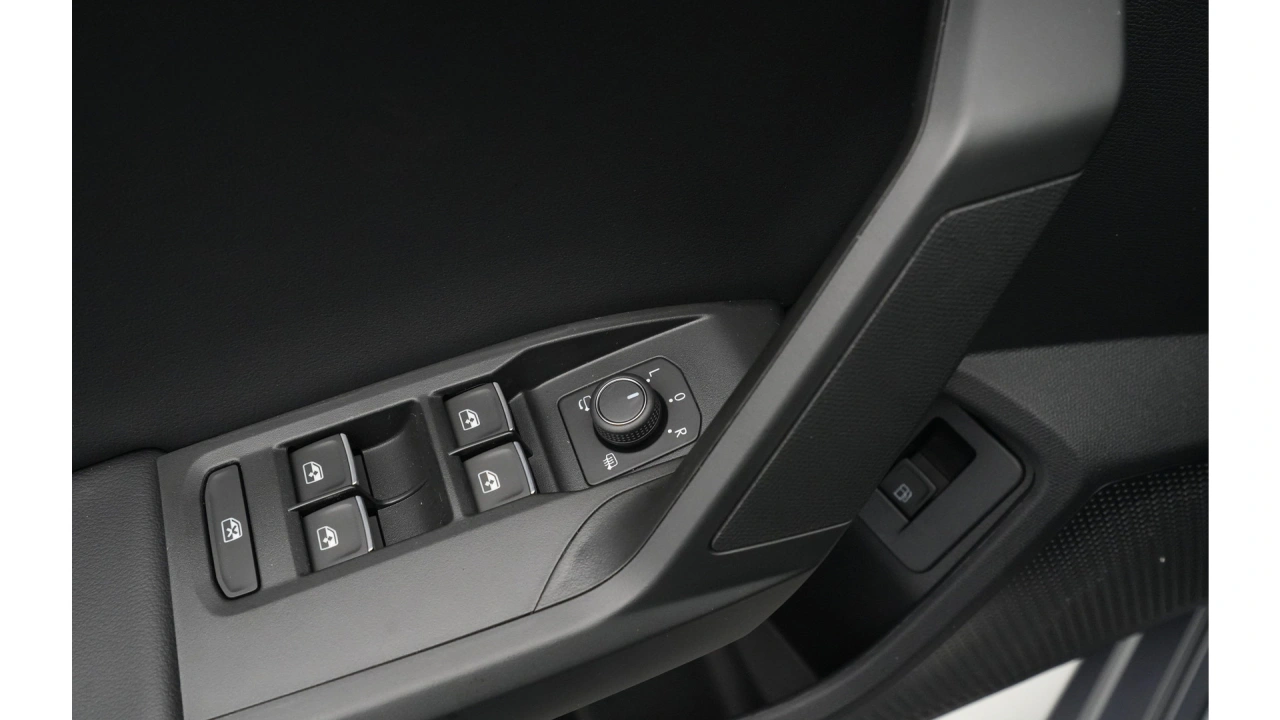SEAT Leon Sportstourer 1.5 TSI eHybrid 204 6DSG FR Business