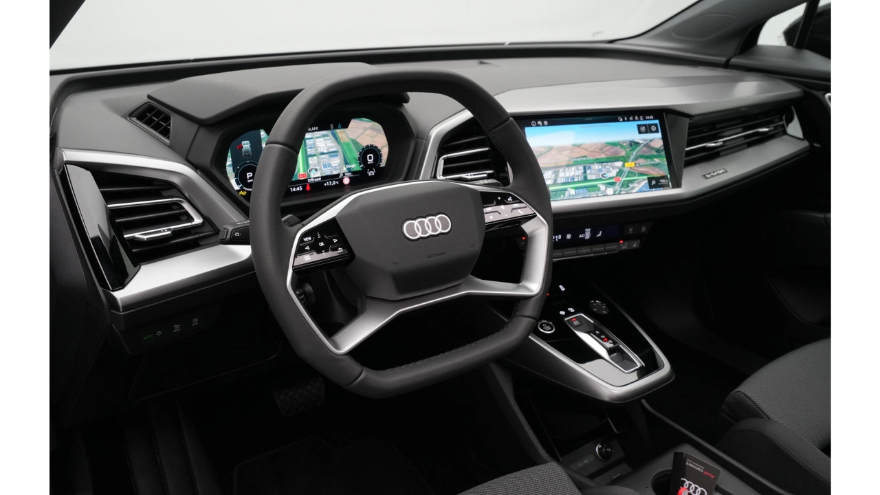 Audi Q4 e-tron Q4 45 e-tron quattro 286 1AT Advanced edition