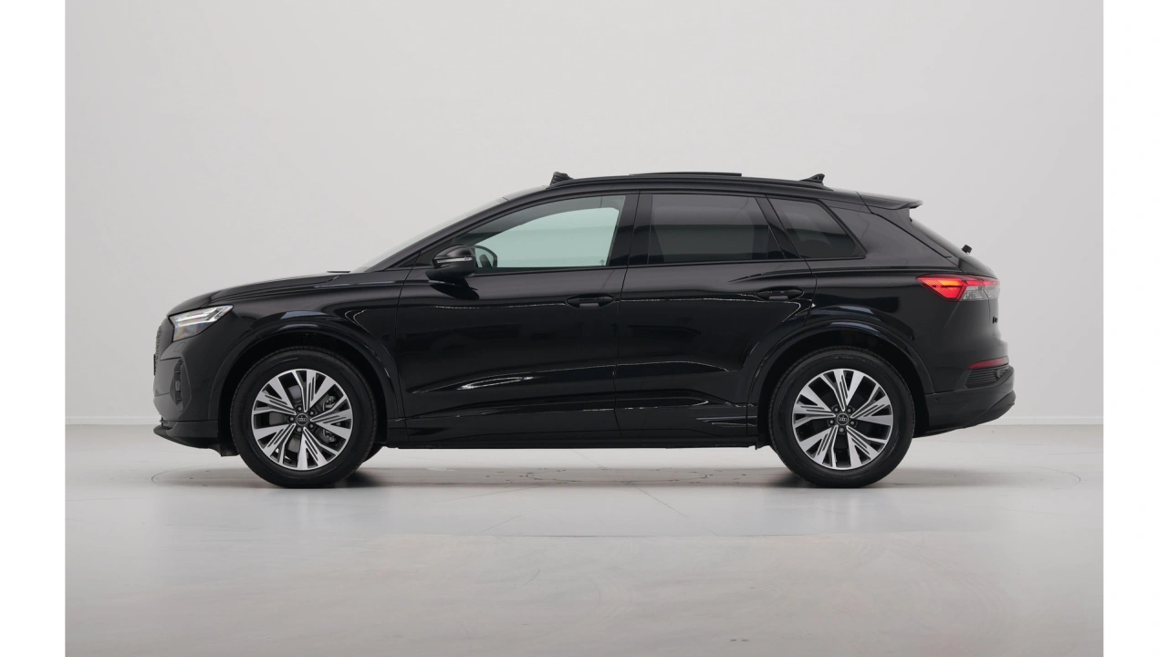 Audi Q4 e-tron Q4 45 e-tron quattro 286 1AT Advanced edition