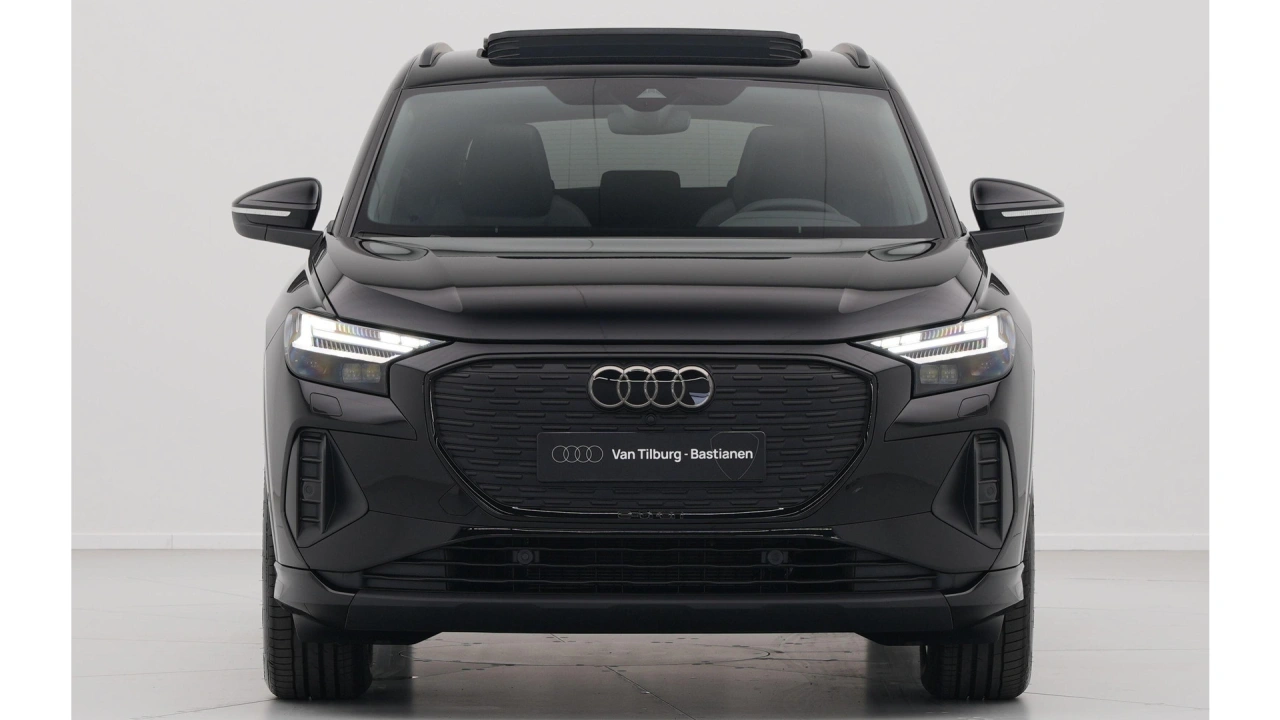 Audi Q4 e-tron Q4 45 e-tron quattro 286 1AT Advanced edition