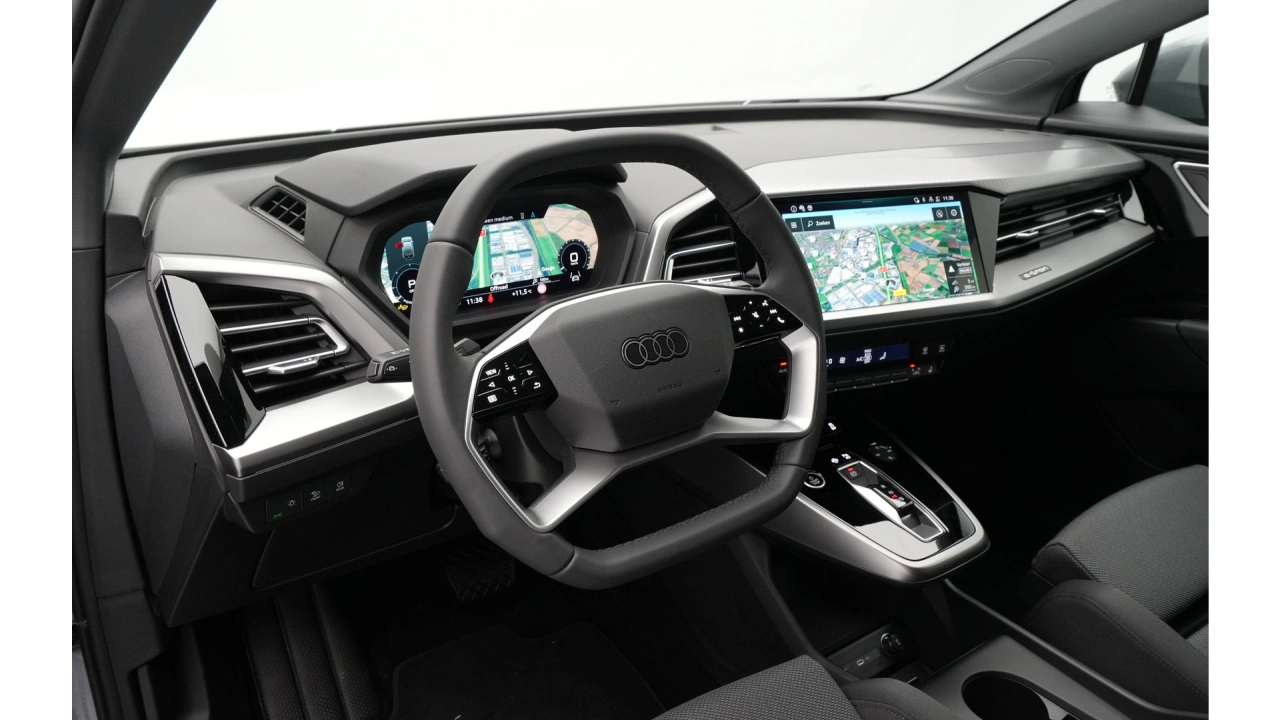 Audi Q4 e-tron Q4 45 e-tron quattro 286 1AT Advanced edition