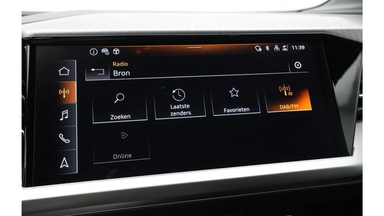 Audi Q4 e-tron Q4 45 e-tron quattro 286 1AT Advanced edition