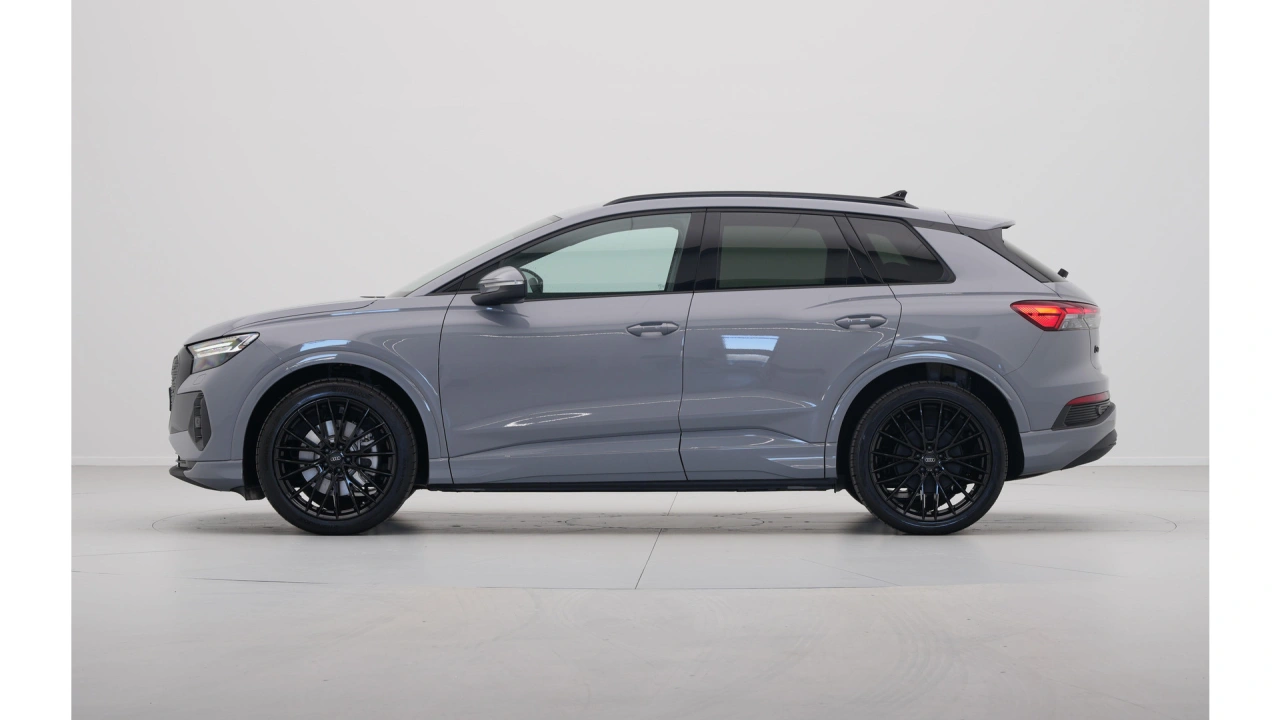 Audi Q4 e-tron Q4 45 e-tron quattro 286 1AT Advanced edition