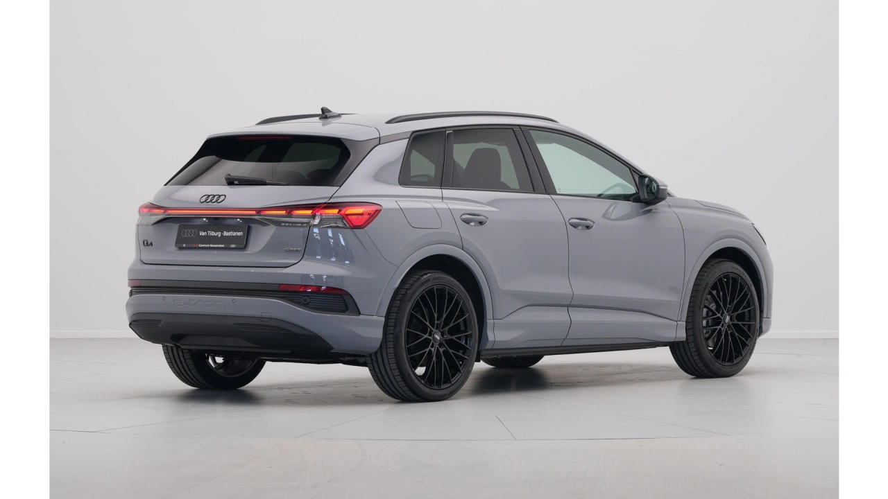 Audi Q4 e-tron Q4 45 e-tron quattro 286 1AT Advanced edition