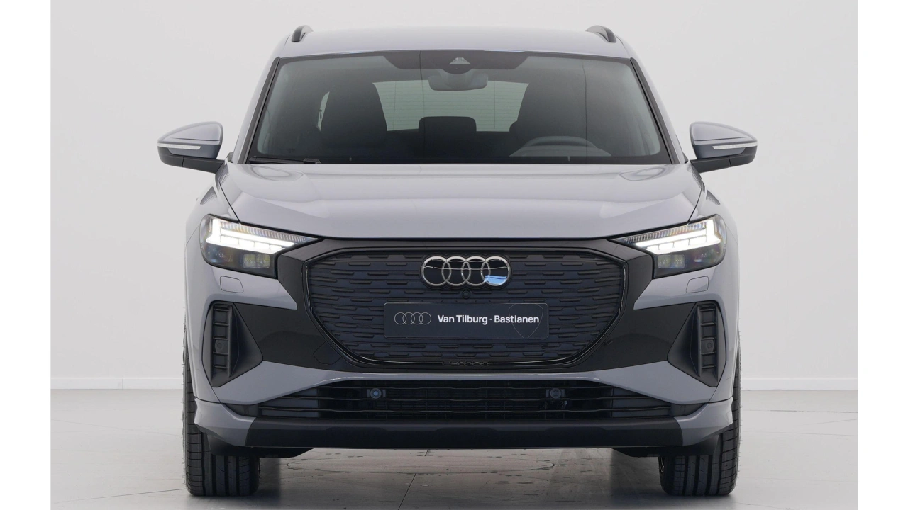 Audi Q4 e-tron Q4 45 e-tron quattro 286 1AT Advanced edition