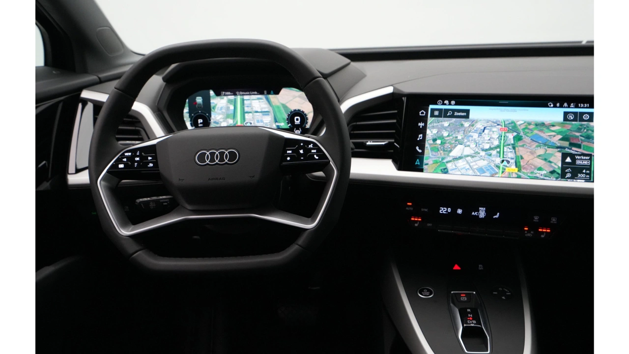 Audi Q4 e-tron Q4 45 e-tron quattro 286 1AT Edition