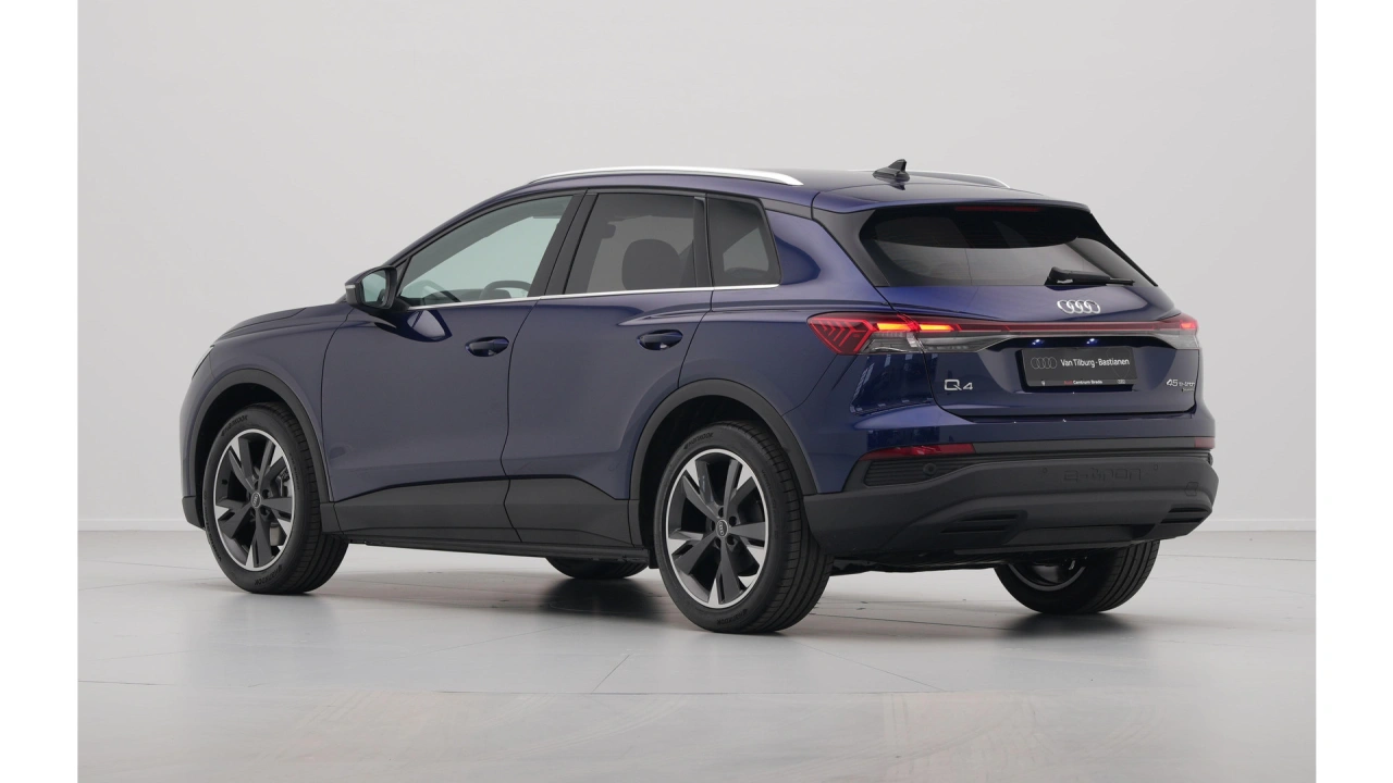Audi Q4 e-tron Q4 45 e-tron quattro 286 1AT Edition