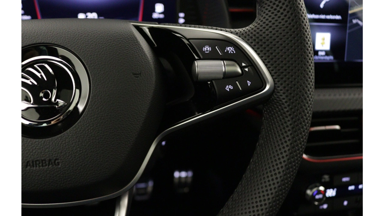 Škoda Kamiq 1.0 TSI Greentech 115 6MT Monte Carlo