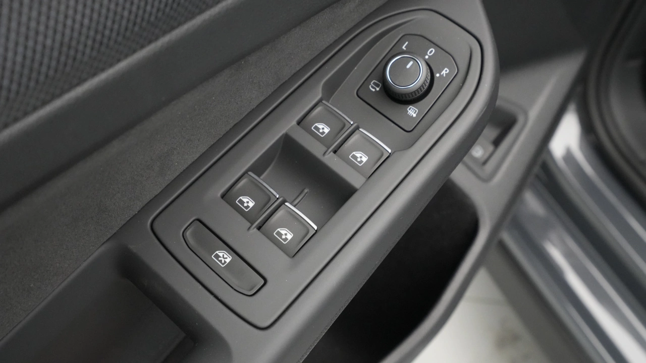 Volkswagen Golf 1.5 eHybrid 272 6DSG GTE