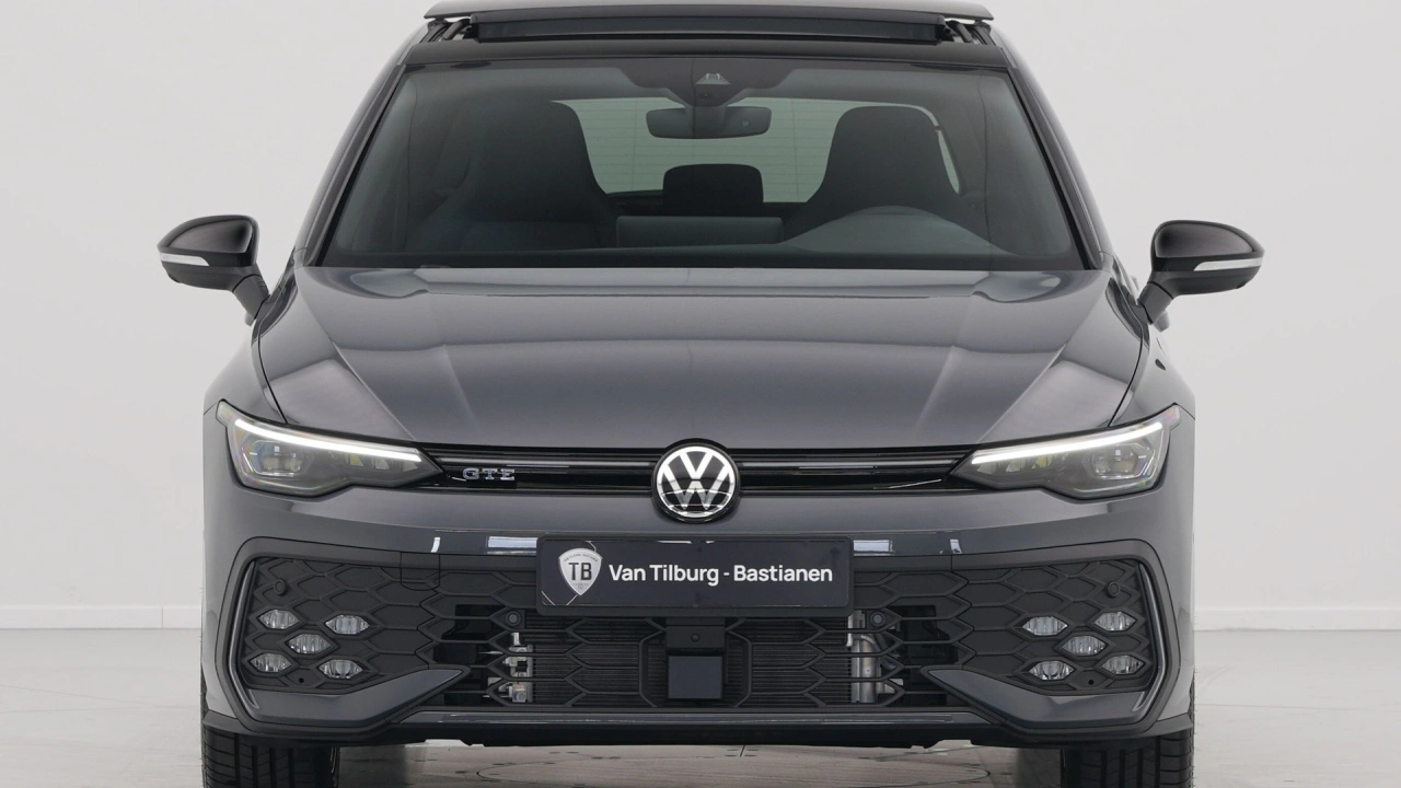 Volkswagen Golf 1.5 eHybrid 272 6DSG GTE