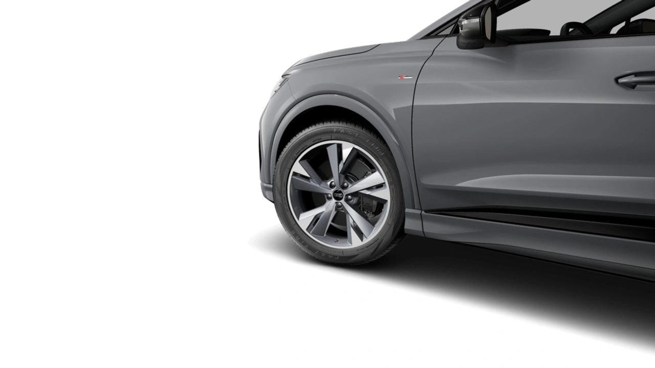 Audi Q4 e-tron Q4 40 e-tron 204 1AT Advanced edition