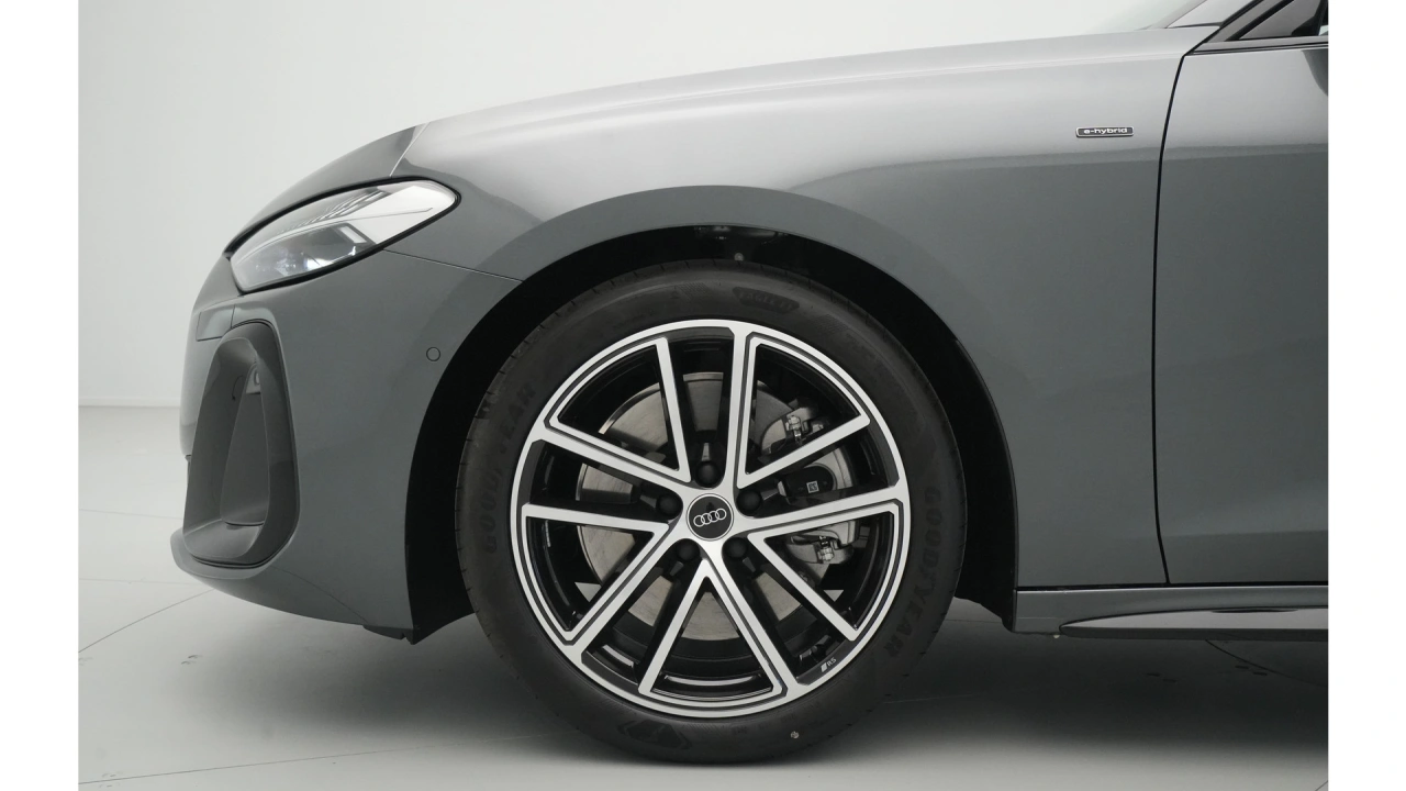 Audi A5 Limousine e-hybrid quattro 299 S tronic S edition