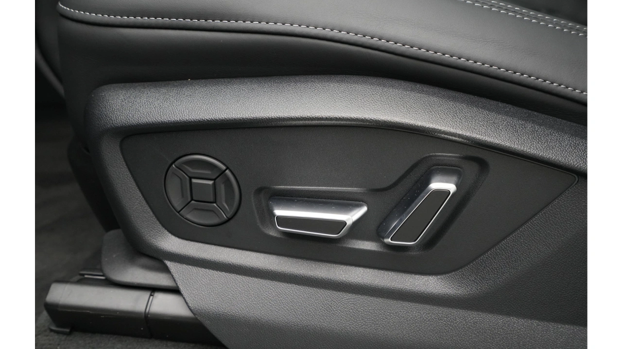Audi Q7 55 TFSI e quattro 394 Tiptronic Pro Line S