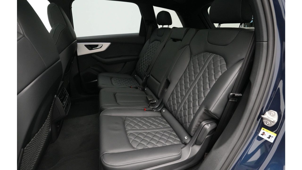 Audi Q7 55 TFSI e quattro 394 Tiptronic Pro Line S