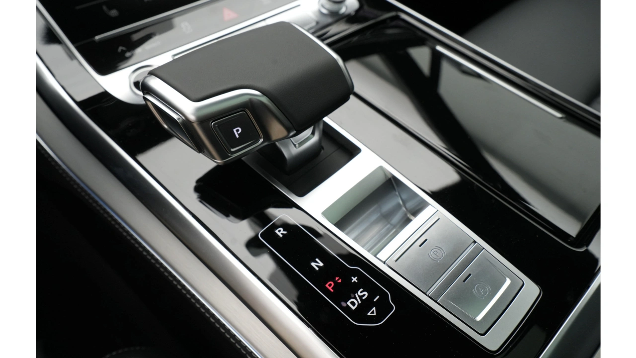 Audi Q7 55 TFSI e quattro 394 Tiptronic Pro Line S
