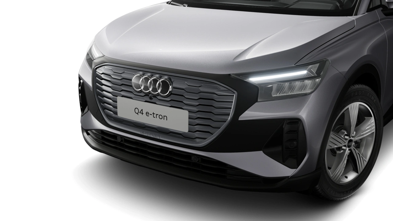 Audi Q4 e-tron Q4 45 e-tron 286 1AT Edition