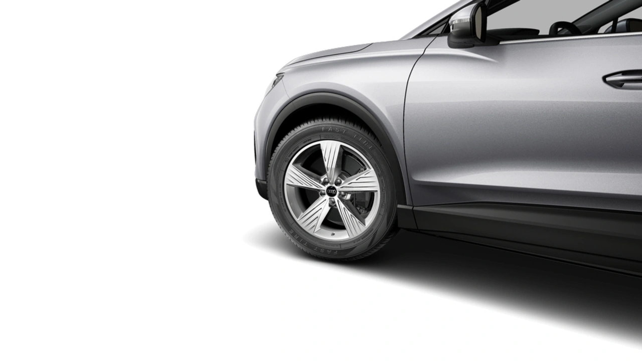 Audi Q4 e-tron Q4 45 e-tron 286 1AT Edition