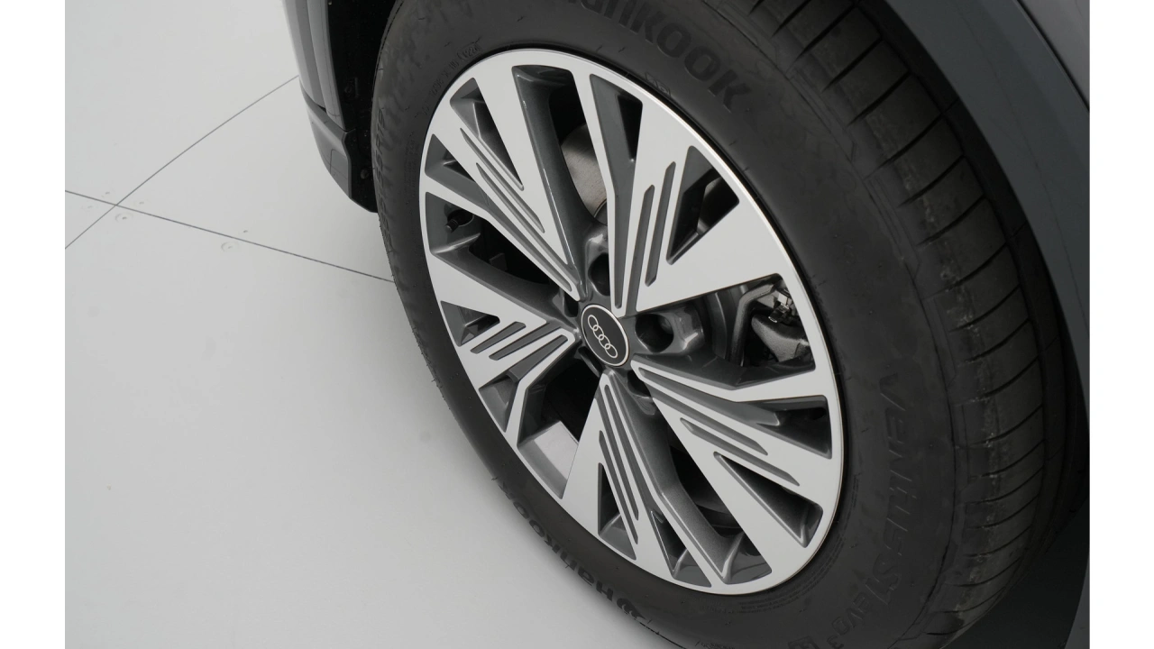 Audi Q4 Sportback e-tron Q4 Sportback 45 e-tron 286 1AT Advanced edition
