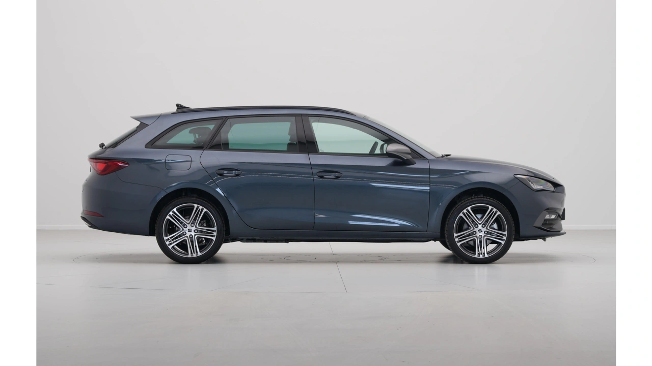 SEAT Leon Sportstourer 1.5 TSI eHybrid 204 6DSG FR Business