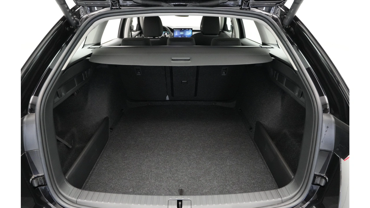 Škoda Octavia Combi 1.5 TSI e-TEC MHEV 115 7DSG First Edition