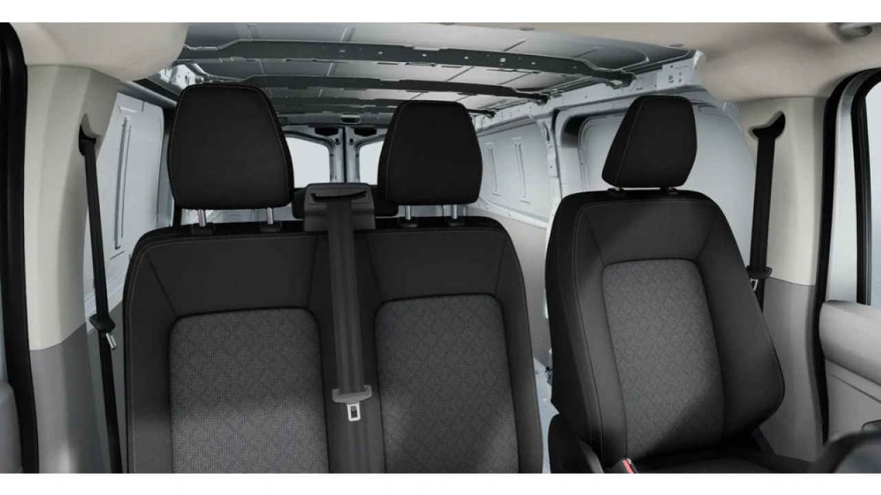 VW Bedrijfswagens E-Transporter L2H1 64kWh 136pk RWD 3.2T