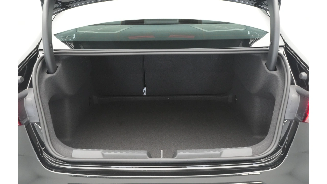 Audi A3 Limousine 30 TFSI 116 S tronic S edition