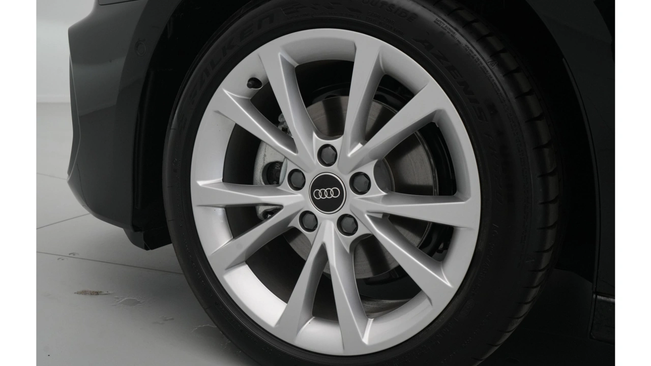 Audi A3 Limousine 30 TFSI 116 S tronic S edition