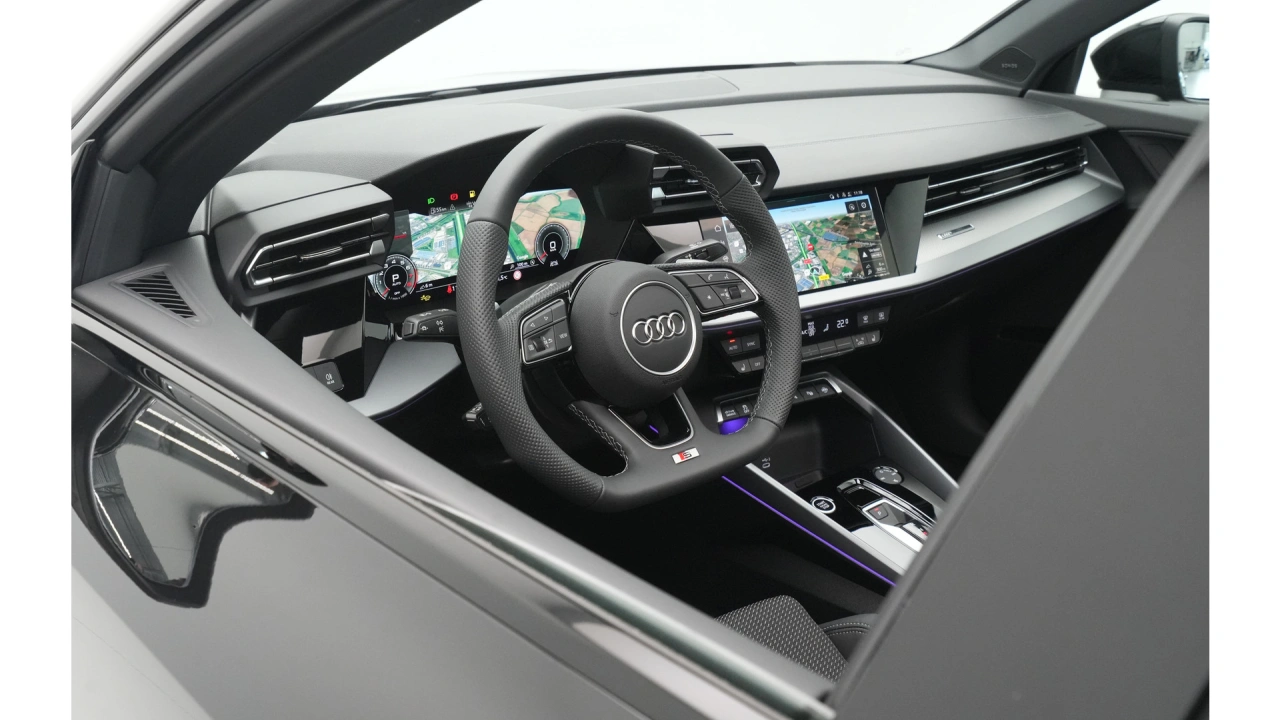 Audi A3 Limousine 30 TFSI 116 S tronic S edition