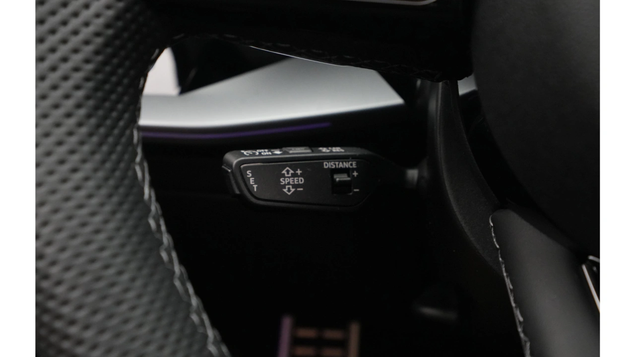 Audi A3 Limousine 30 TFSI 116 S tronic S edition