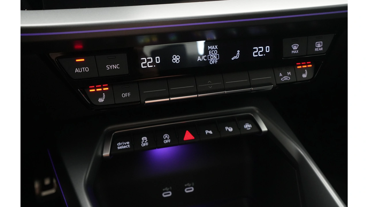 Audi A3 Limousine 30 TFSI 116 S tronic S edition