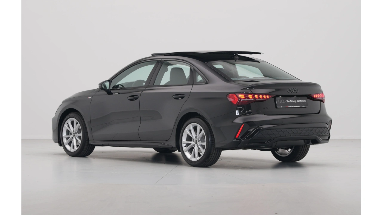 Audi A3 Limousine 30 TFSI 116 S tronic S edition