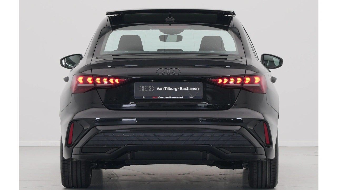 Audi A3 Limousine 30 TFSI 116 S tronic S edition