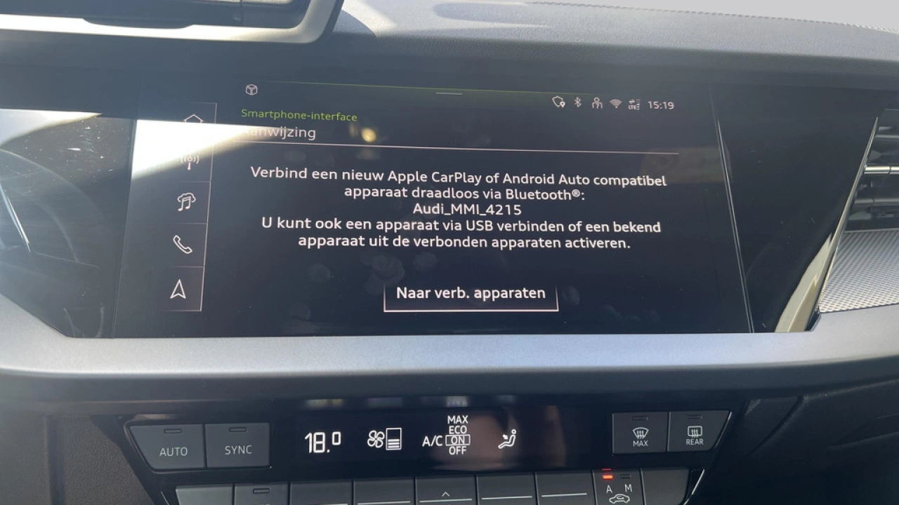 Audi A3 Limousine 30 TFSI 116Pk S Edition / Parking Plus / Comfort Plus / Privacyglas