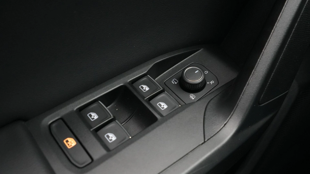 SEAT Leon 1.4 TSI eHybrid PHEV FR Business Intense