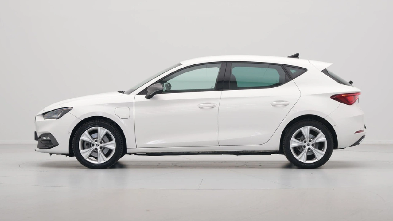 SEAT Leon 1.4 TSI eHybrid PHEV FR Business Intense