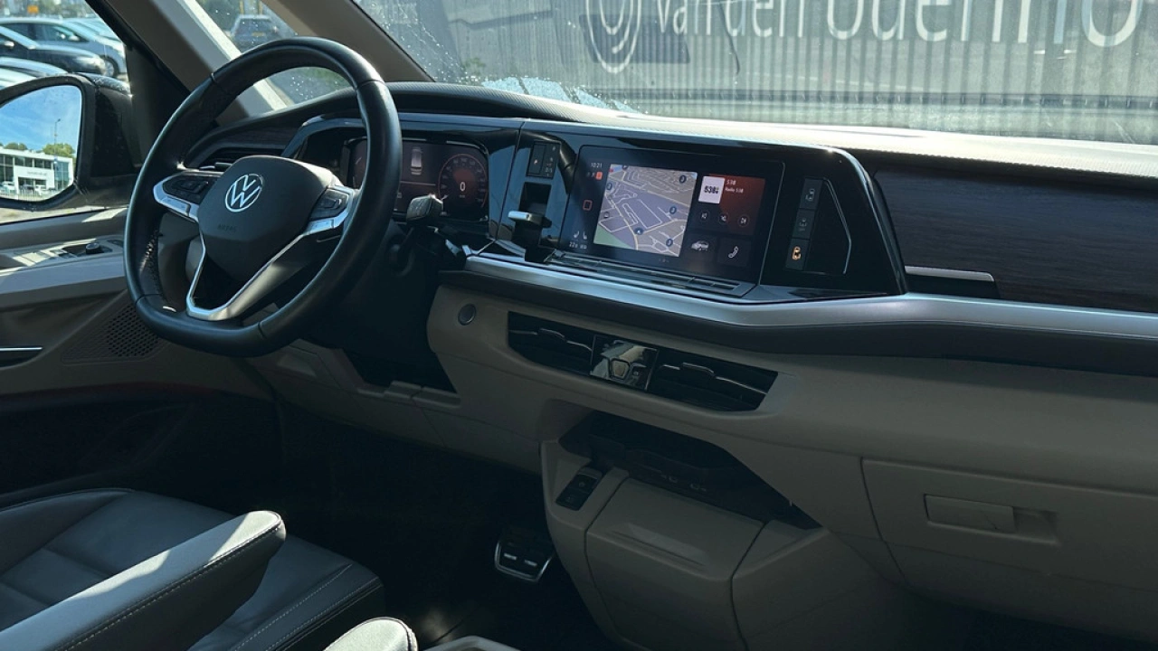 Volkswagen Multivan L2H1 1.4TSI eHybrid PHEV 218pk DSG Style Leder