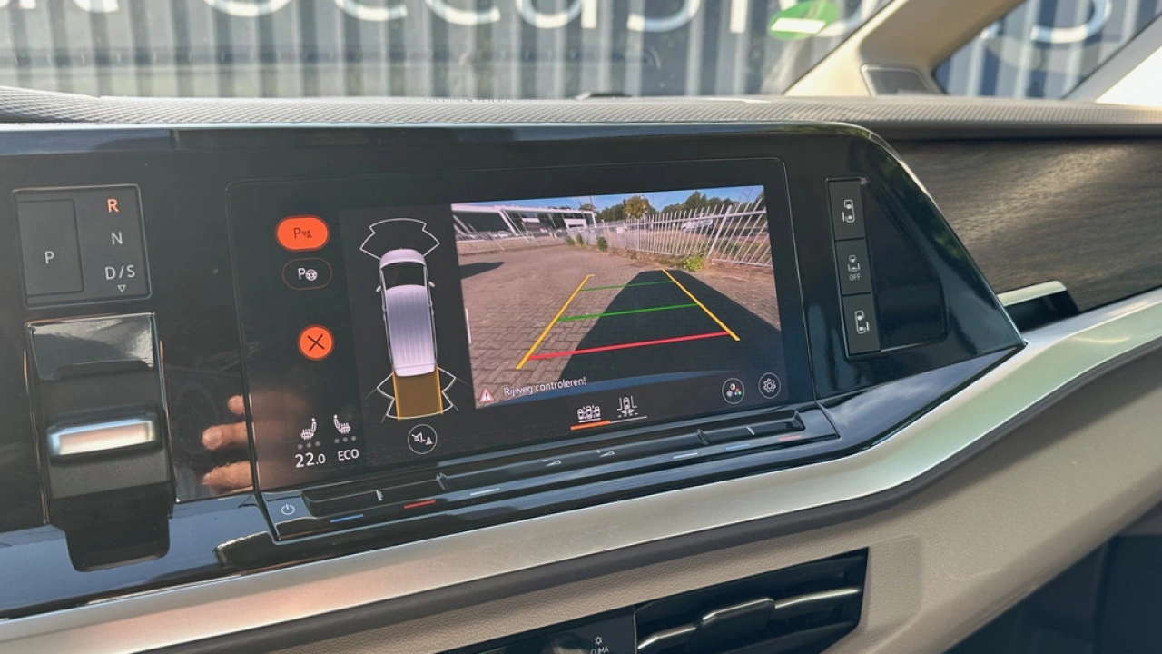 Volkswagen Multivan L2H1 1.4TSI eHybrid PHEV 218pk DSG Style Leder