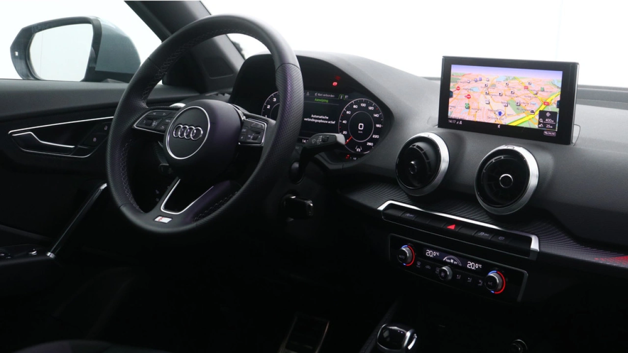 Audi Q2 35 TFSI S Edition | Navigatie | Carplay | PDC| Adaptive cruise |