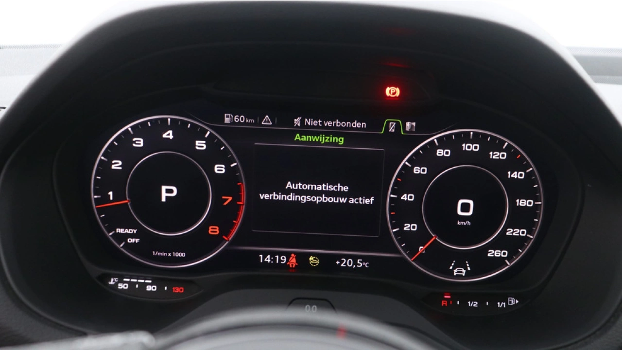 Audi Q2 35 TFSI S Edition | Navigatie | Carplay | PDC| Adaptive cruise |
