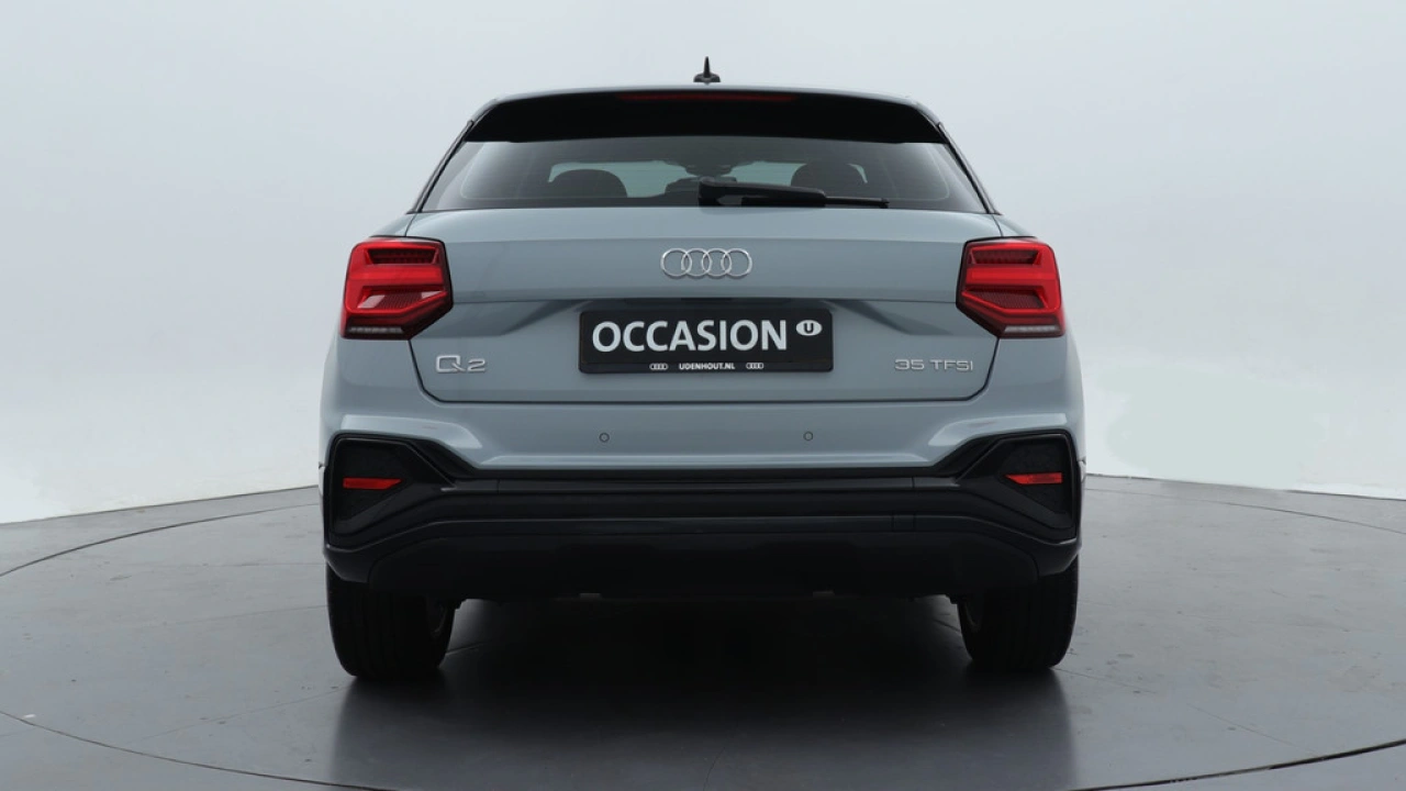 Audi Q2 35 TFSI S Edition | Navigatie | Carplay | PDC| Adaptive cruise |