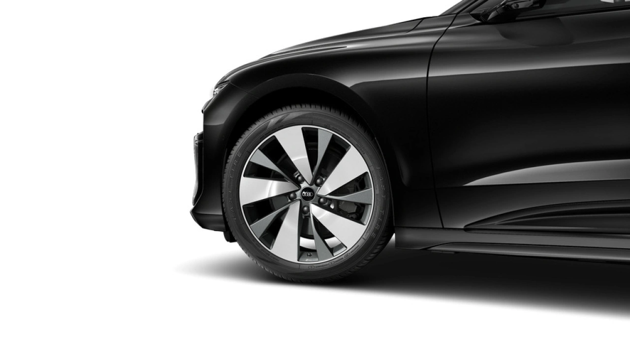 Audi A6 Avant e-tron 367 1AT S edition