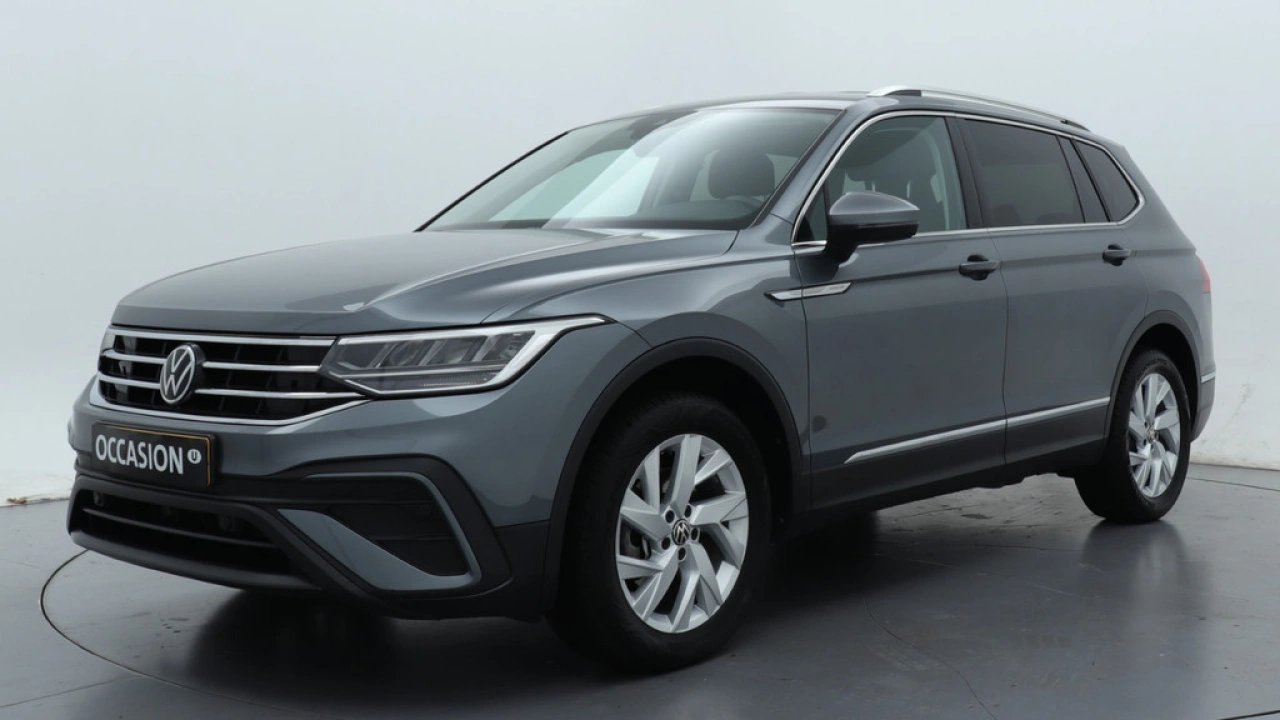Volkswagen Tiguan Allspace 1.5 TSI 150pk DSG Life Business 7p. Trekhaak