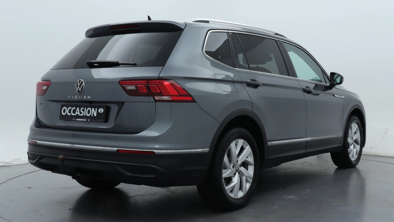 Volkswagen Tiguan Allspace 1.5 TSI 150pk DSG Life Business 7p. Trekhaak