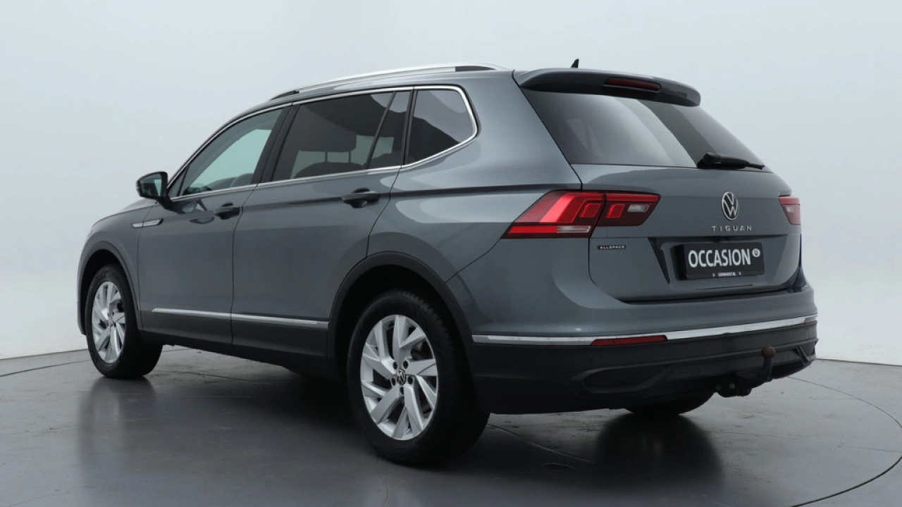 Volkswagen Tiguan Allspace 1.5 TSI 150pk DSG Life Business 7p. Trekhaak