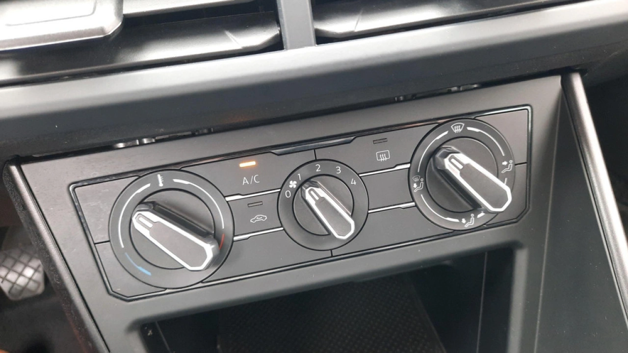 Volkswagen Taigo 1.0 TSI 95pk Airco App Connect Pdc