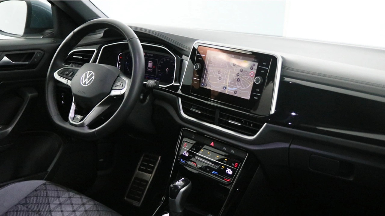 Volkswagen T-Roc 1.5 TSI 150pk DSG R-Line Business